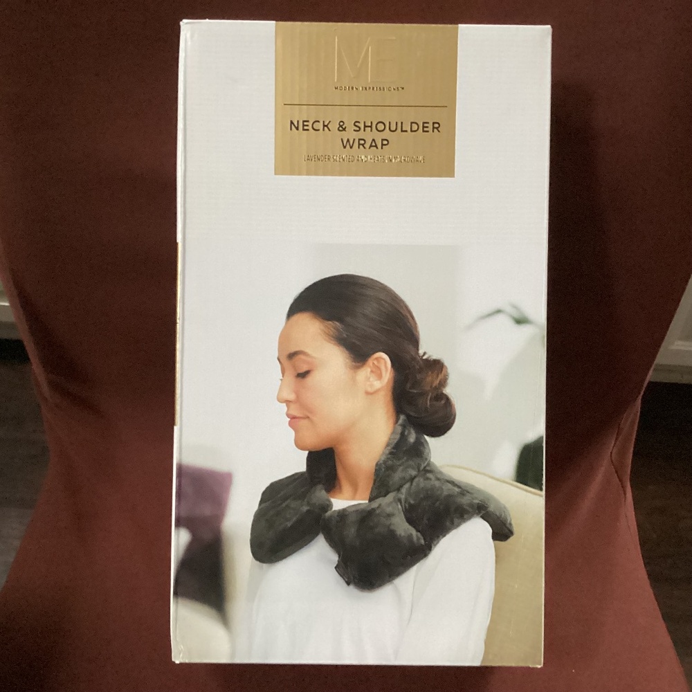Modern Expressions Neck & Shoulder Wrap Lavender Scented NEW